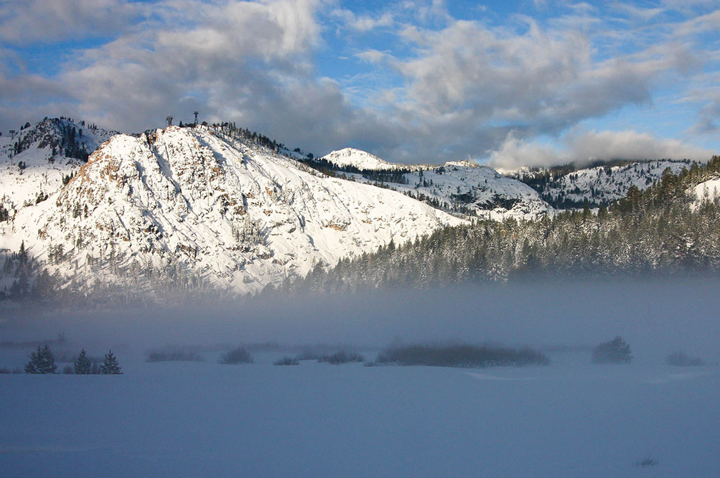 Snow covered mountains in Squaw Valley, USA